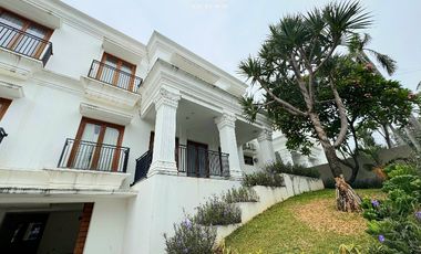 Disewakan Rumah Lingkungan Asri bebas banjir area Ampera Cilandak