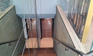 SPRINGHILL ROYAL SUITE APARTEMEN KEMAYORAN DEKAT TOLL VIEW GOLF