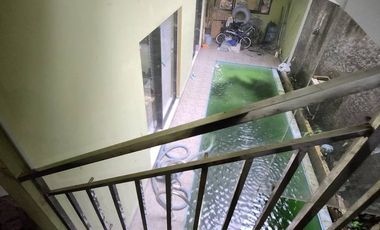 MURAH BANGET ! DIJUAL RUMAH HOOK dalam KODYA, ADA KOLAM RENANG, 7 KAMA