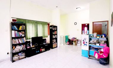 MURAH BANGET ! DIJUAL RUMAH HOOK dalam KODYA, ADA KOLAM RENANG, 7 KAMA