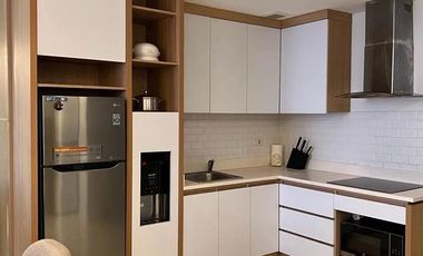 apartment private lift deket pondok indah