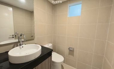 Disewakan Townhouse Modern lokasi strategis Kemang