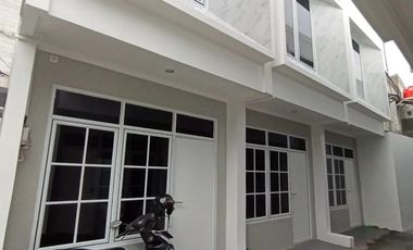 Rumah Murah SHM Lokasi Strategis daerah johar baru Jakarta pusat