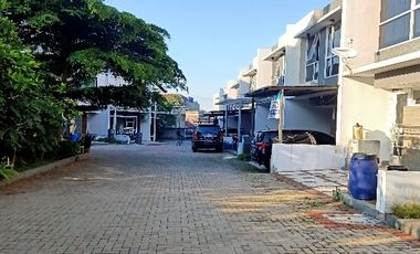 Disewakan Rumah 4 kmr , 2 lt, pasteur ,murah