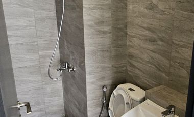 Apartemen Modern Baru di Collins Boulevard – Lokasi Strategis