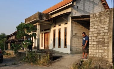 Jual rugi rumah bangunan baru butuh uang cepat