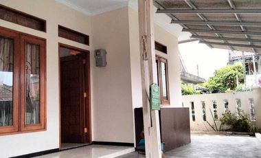 DISEWAKAN RUMAH BOGOR