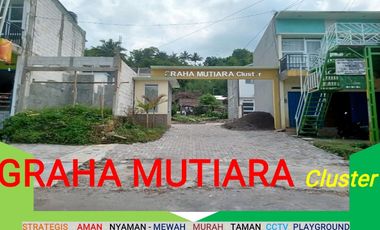Dijual Rmh 2 Lt + Kolam Renang dekat Uksw