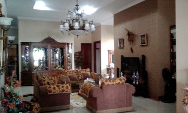 Dijual cepat rumah pondok gede akses jalan mobil lebar