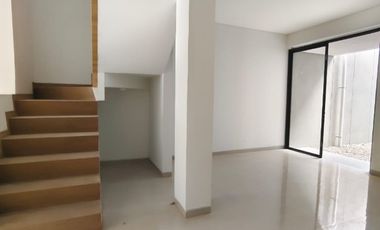 Rumah MODERN KEKINIAN di Turangga Sayap Batununggal Buahbatu dijual