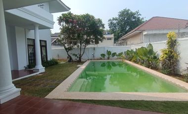 Disewakan Rumah bisa untuk KantorLokasi Strategis Akses Jalan Besar