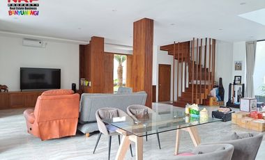 Villa Modern Full Furniture lengkap dg Kolam Renang di Banyuwangi