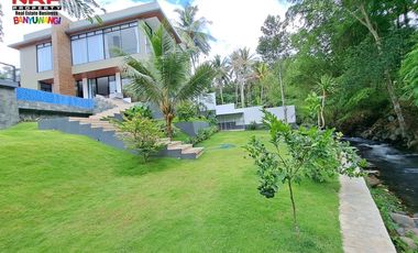 Villa Modern Full Furniture lengkap dg Kolam Renang di Banyuwangi