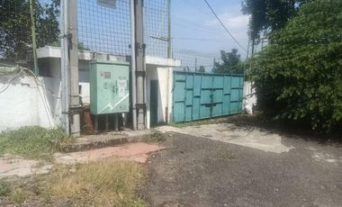 Tanah dan Gudang Besar Batujajar