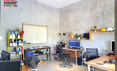 Dijual Villa Clasik, Cafe dan Kantor dekat Kampus Uniba Banyuwangi