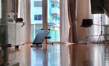 Di sewakan rumah town house cantik di Pademangan, Rajawali.