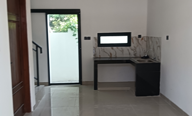 Rumah Siap Huni 2 LT Disen minimalis Harga Murah