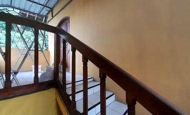 RUMAH MULTIGUNA SINGOPURAN KARTASURA SOLO