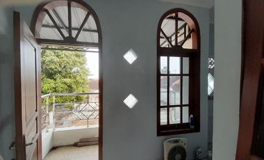 RUMAH MULTIGUNA SINGOPURAN KARTASURA SOLO