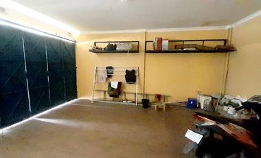 RUMAH MULTIGUNA SINGOPURAN KARTASURA SOLO