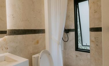 VILLA READY UNIT FURNISHED BEST INVESTMEN LOKASI PERERENAN CANGGU