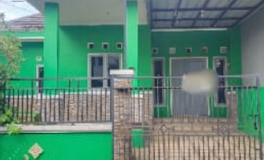 DISEWAKAN RUMAH DI BUKIT GOLF CIBUBUR SIAP HUNI