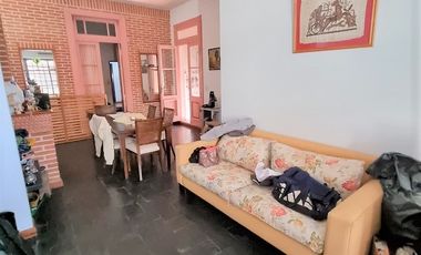 Casa de 5 ambientes en Venta en Villa crespo