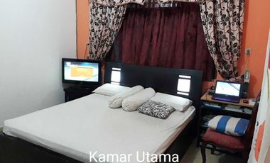 Dijual Rumah Luas 2 lantai di daerah Pondok Gede, Bekasi.