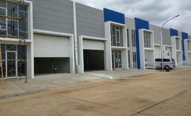 Gudang di Pergudangan BIZZPARK 3, Bekasi, Dijual diBawah Harga Pasar