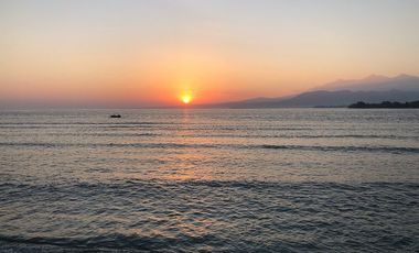 Dijual Hotel/Resort Bintang 4 di Tepi Pantai Gili Air Lombok