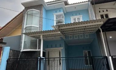 Disewakan Rumah 2 Lantai Strategis di Condet Jakarta Timur Nyaman