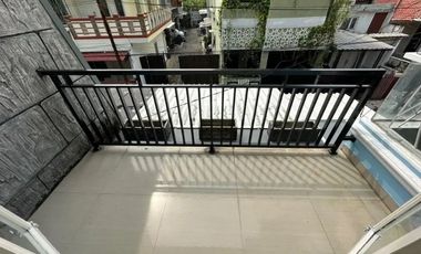 Disewakan Rumah 2 Lantai Strategis di Condet Jakarta Timur Nyaman