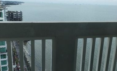 Di jual Apartemen mewah Furnished View Pantai Borneo bay