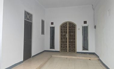 Disewakan rumah murah dekat stasiun kereta bekasi duta harapan