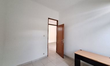 Rumah bumi kencana mas Antapani ga jauh dari gedung sate