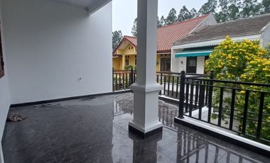 Rumah Baru Mewah Dalam Komplek Duren sawit