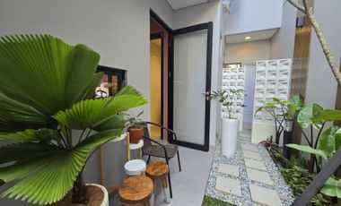 DIJUAL RUMAH 2 LANTAI DI TANGERANG ALAM SUTRA MEWAH ELEGAN STRATEGIS