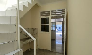 SIAP HUNI! RUMAH HOEK GADING SERPONG SEKTOR 1 SUDAH RENOV BARU MURAH