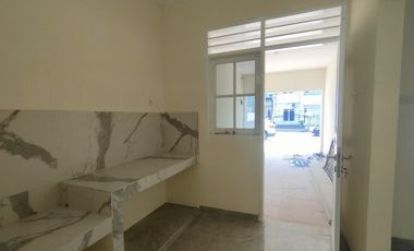 SIAP HUNI! RUMAH HOEK GADING SERPONG SEKTOR 1 SUDAH RENOV BARU MURAH