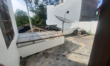 Dijual Rumah 2 Lantai di Medan Tasbi Baru Direnovasi