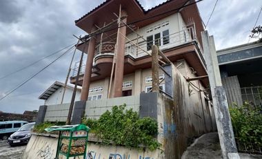 DIKONTRAKKAN GUDANG DAN RUMAH TINGGAL DI KOTA MAGELANG SIAP PAKAI