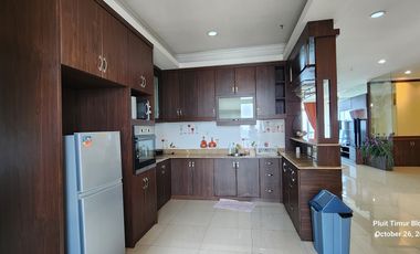 Apt. CBD Pluit, Fully Furnish, Siap Huni