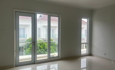 Dijual rumah baru Pasadena Residences 8x15 4,9 M Nego