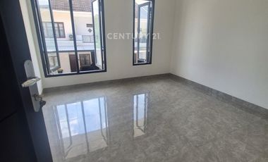 Dijual Rumah Bagus Strategis Siap Huni Di Pondok Ranji