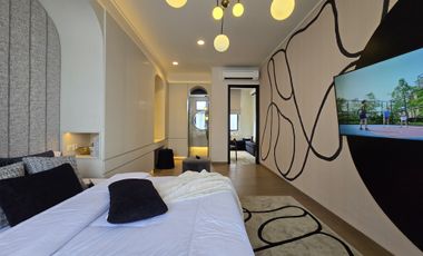 RUMAH 2 LANTAI DEKAT TOL DI ALAM SUTERA TANGERANG SUPER MEWAH ELEGAN