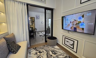 RUMAH 2 LANTAI DEKAT TOL DI ALAM SUTERA TANGERANG SUPER MEWAH ELEGAN