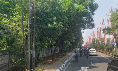 Disewakan Tanah di pinggir Jalan raya TB Simatupang Jakarta Selatan