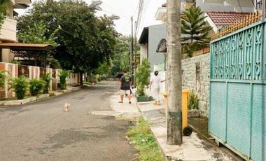 Dijual/Disewakan Rumah Mewah dalam Perumahan Pondok Bambu, JakTim