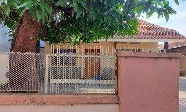 Jual rumah clasik bonus tanah 444 m2 tengah kota Kudus Jawa Tengah