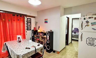 DEPARTAMENTO 2 AMBIENTES CON PATIO TERRAZA